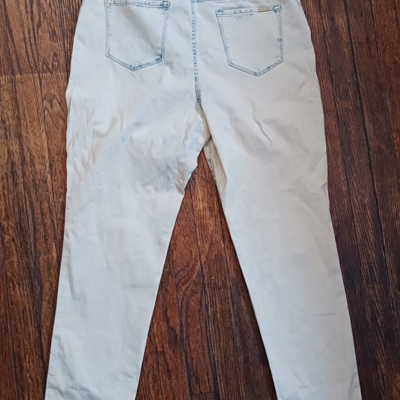 NWT CHICO'S *So Slimming * Jeggings , Sz 2.5 (14- Long) Faded Off-white Blue - Picture 4 of 13